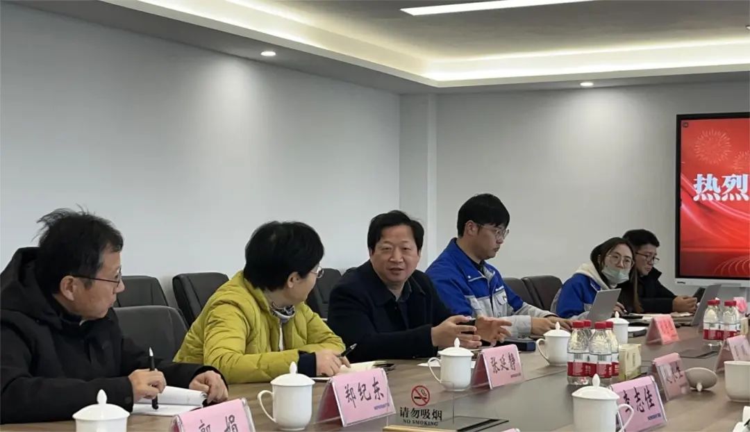 莅临联瑞新材调研2.jpg